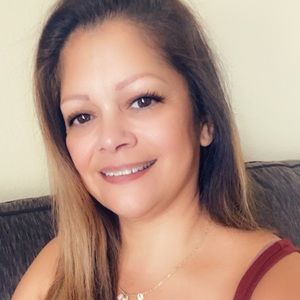 Meet your Posher, Eva